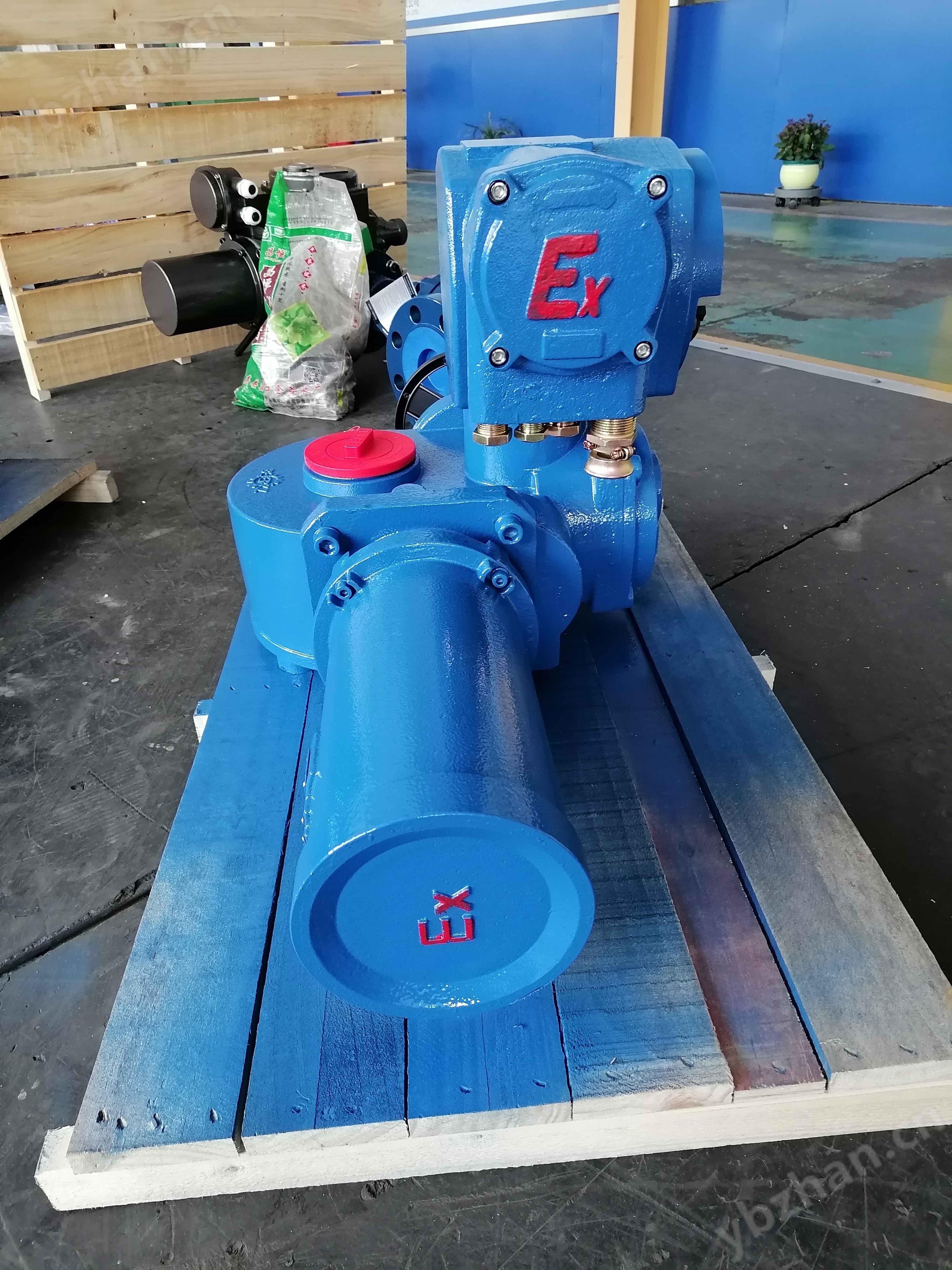 礦用智能閥門電動(dòng)器