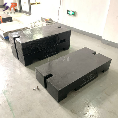 1吨1个铸铁砝码20吨出口包装准备就绪